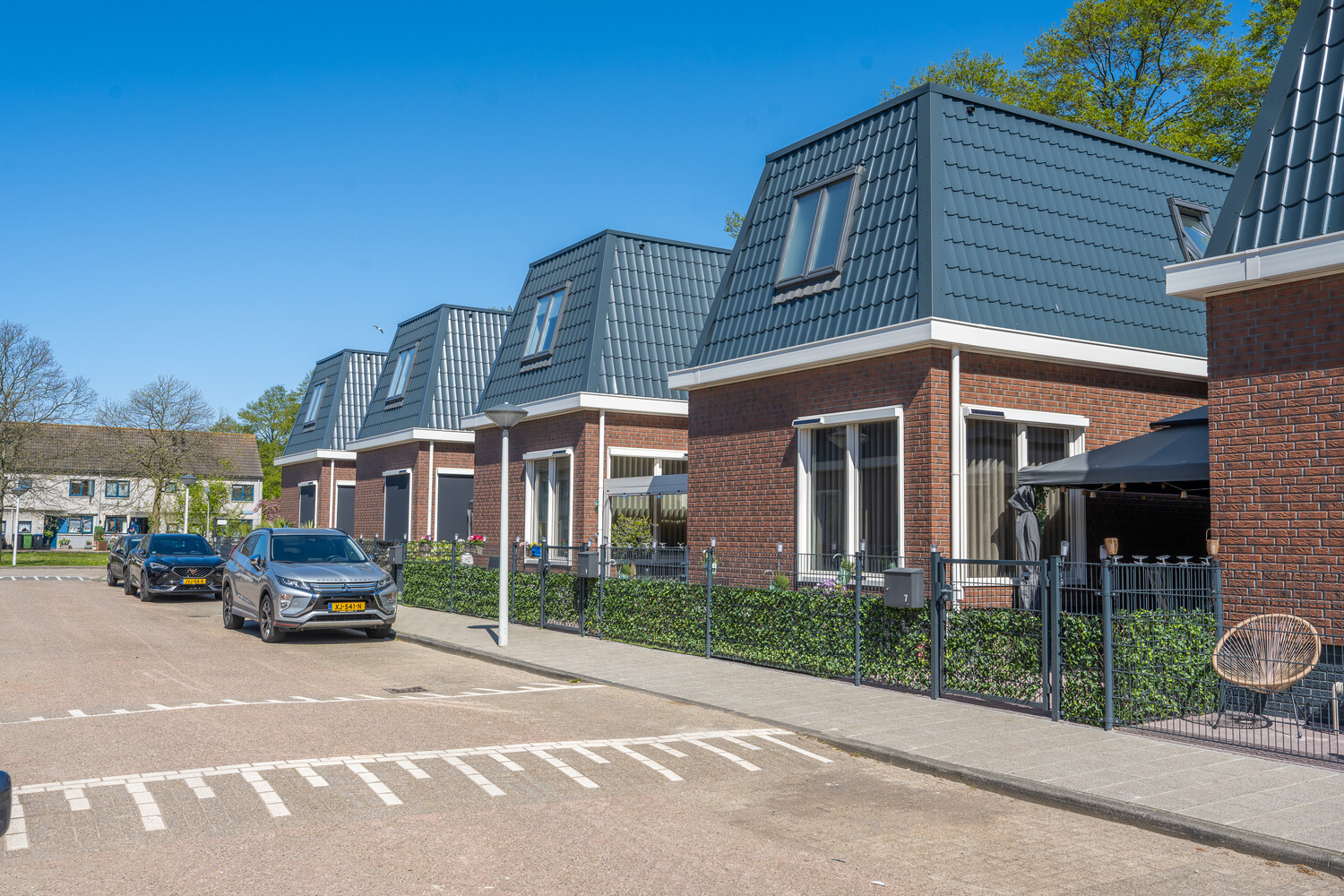 aangezicht van de nieuwe woonwagens aan de Trien Semlerstraat in Leiden