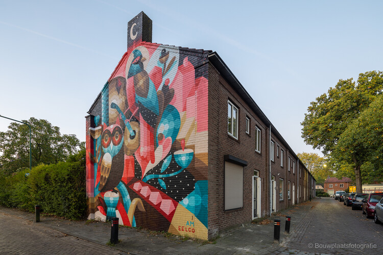 Muurschildering, gemaakt op initiatief van buurtbewoners