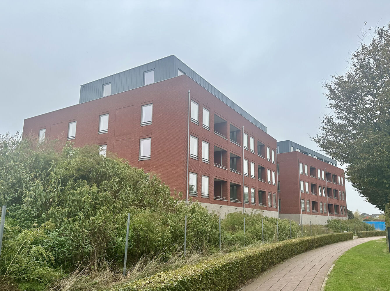 Zijaanzicht nieuwbouwwoningen Kralensnoer in Cuijk