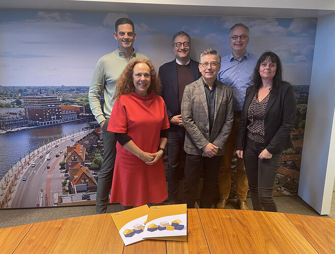 Mensen van Pré Wonen en HSB Bouw